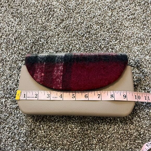 Beige and Plaid Women's Bag - Picture 9 of 11